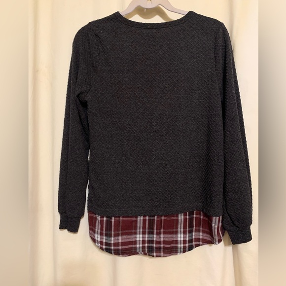 Doe & Rae Shirt - Picture 4 of 6